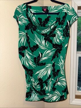 Vince Camuto Emerald Green Tropical Leaf Drape Neck Top